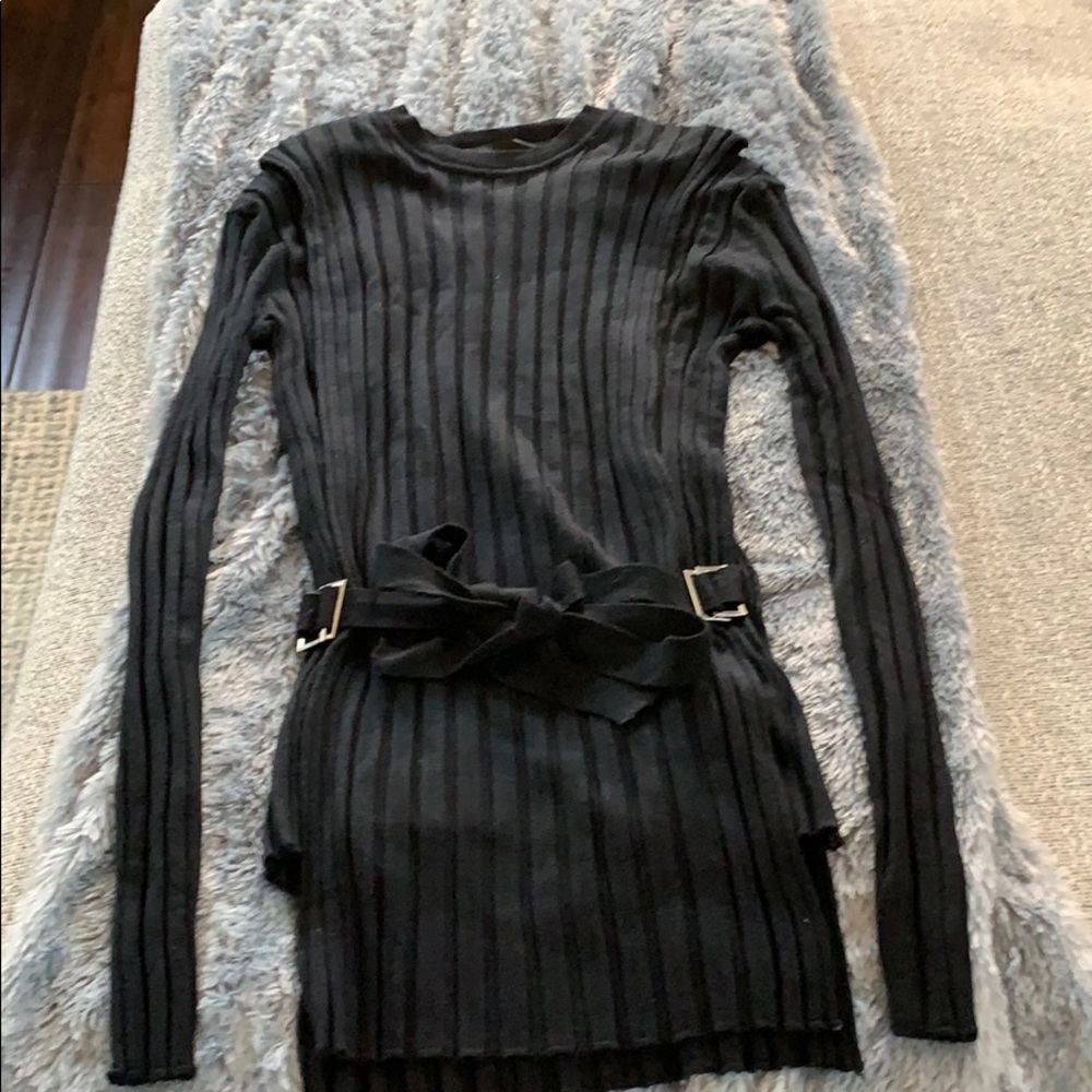 New fate by LFD ribbed black sweater